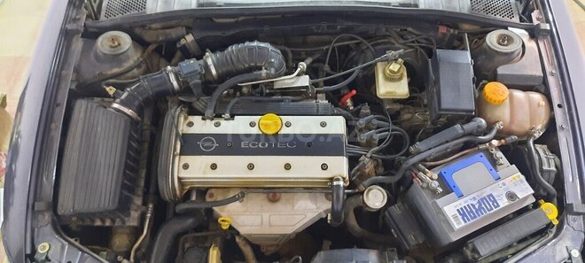 Opel Vectra-6