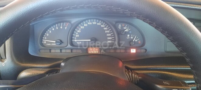 Opel Vectra-7