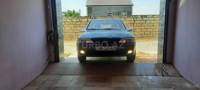 Opel Vectra-1