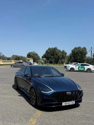 Hyundai Sonata-2
