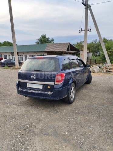 Opel Astra-2