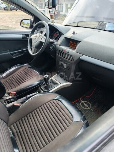 Opel Astra-9