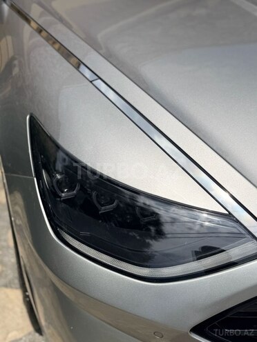 Hyundai Sonata-6