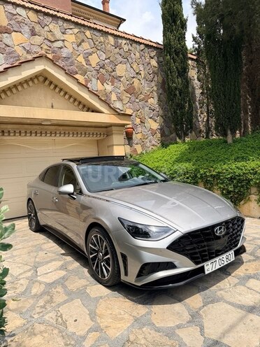 Hyundai Sonata-4