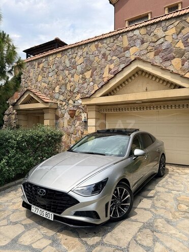 Hyundai Sonata-17