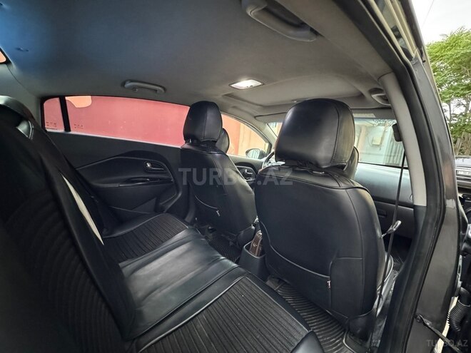 Kia Rio-10