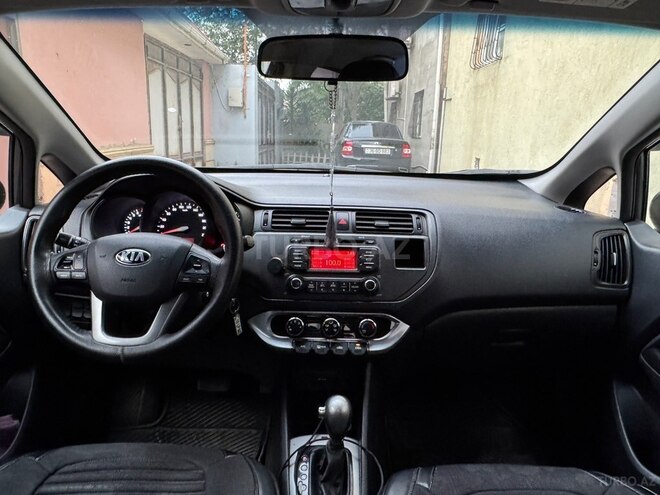 Kia Rio-3