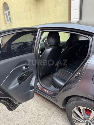 Kia Rio-6