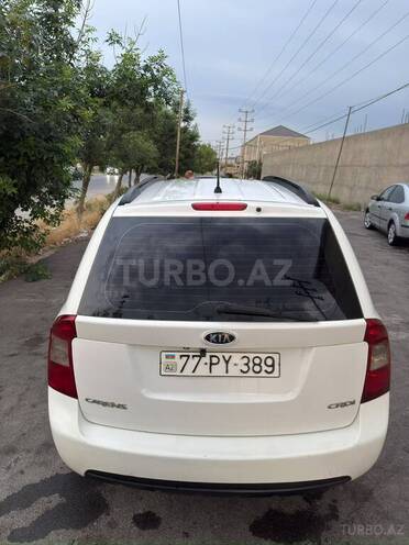 Kia Carens-5