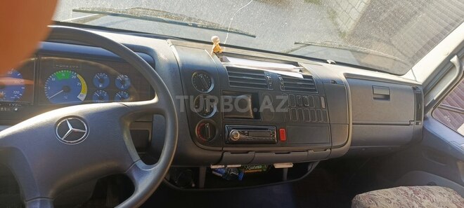 Mercedes Atego 815-10