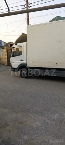 Mercedes Atego 815-12