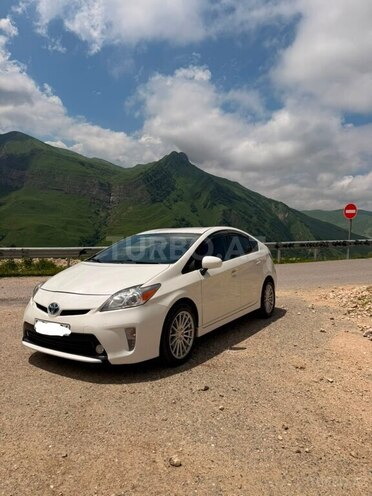 Toyota Prius-1