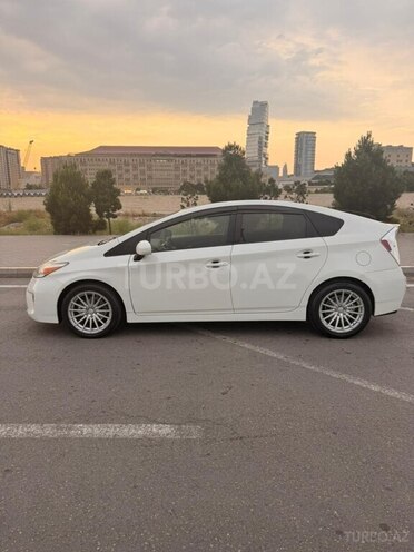 Toyota Prius-9