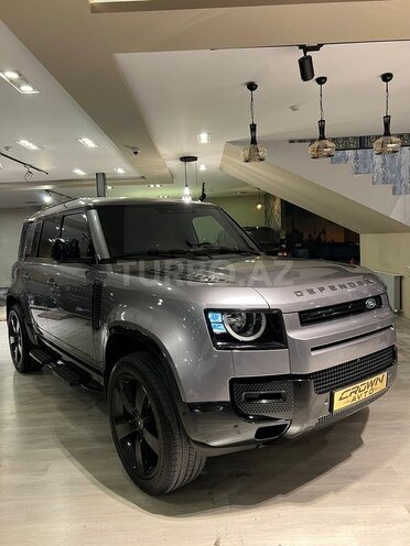 Land Rover Defender-3