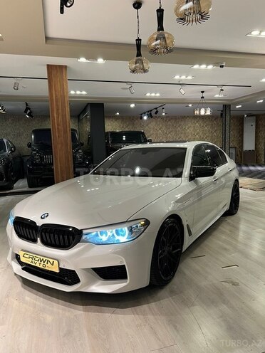 BMW 530e-4