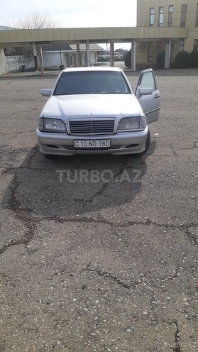 Mercedes C 180-1