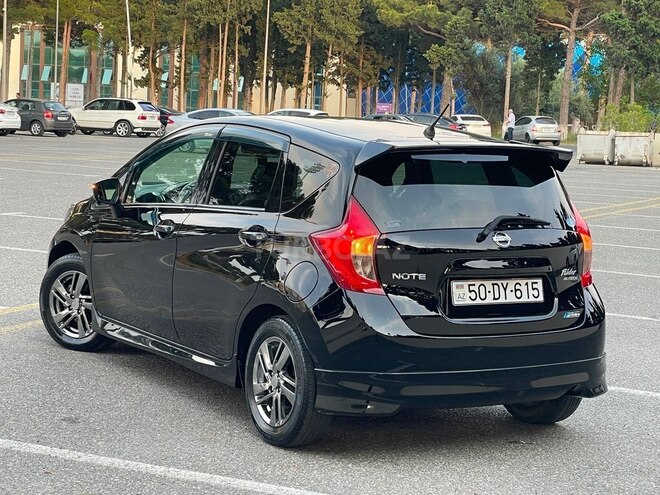 Nissan Note-10