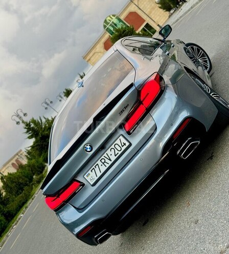 BMW 530e-4