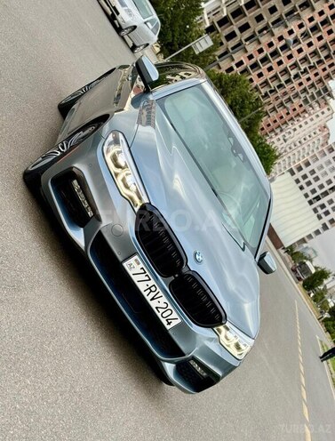 BMW 530e-2