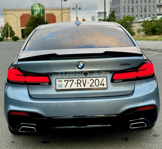 BMW 530e-5