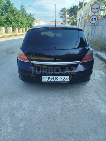 Opel Astra-2