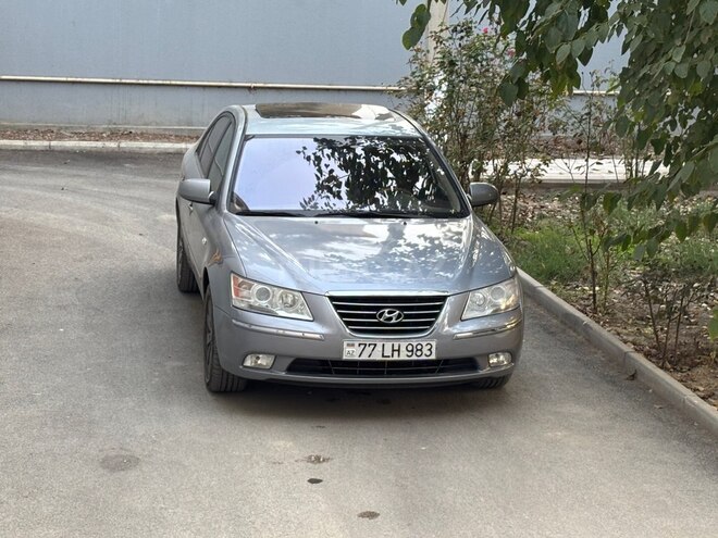 Hyundai Sonata-4