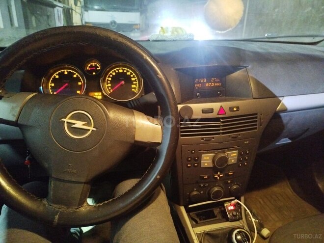 Opel Astra-9