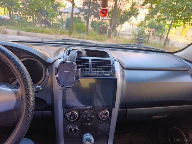 Suzuki Grand Vitara-8