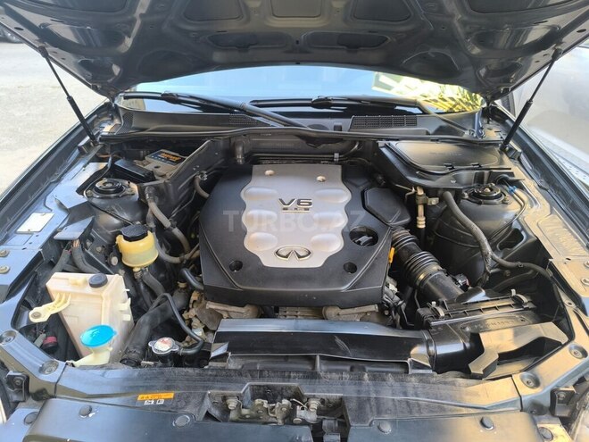 Infiniti FX35-9