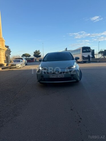 Toyota Prius-1