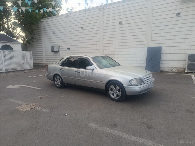 Mercedes C 180-8