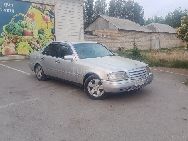 Mercedes C 180-12