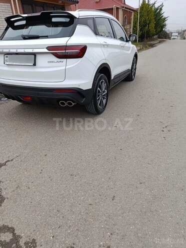 Geely Coolray-12