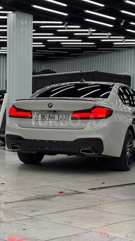 BMW 525-2