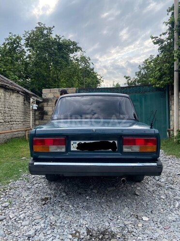 LADA (VAZ) 2107-2