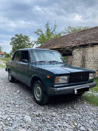 LADA (VAZ) 2107-4