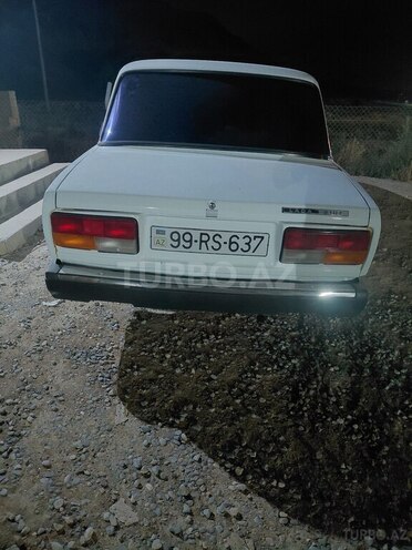 LADA (VAZ) 2107-2
