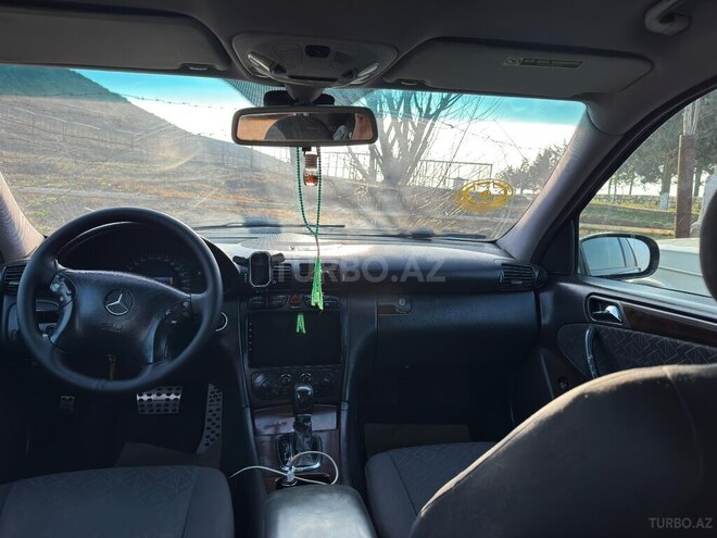 Mercedes C 220-9
