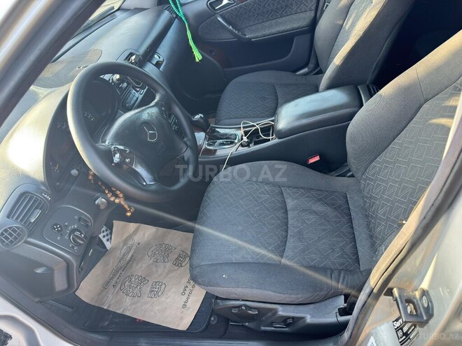 Mercedes C 220-8