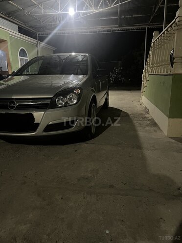Opel Astra-2