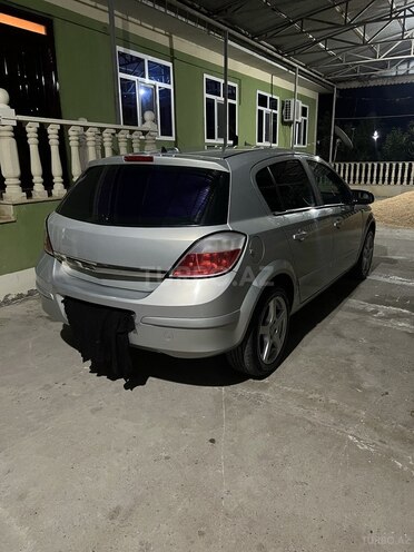 Opel Astra-12