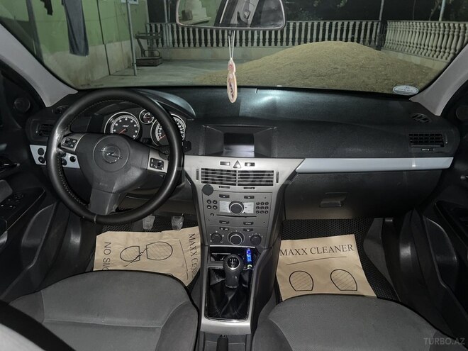 Opel Astra-9