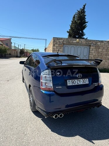 Toyota Prius-3