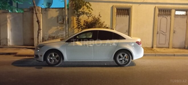 Chevrolet Cruze-3