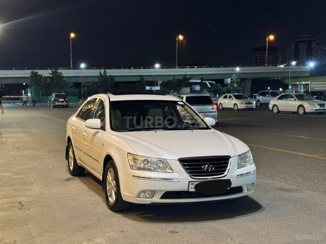 Hyundai Sonata-1