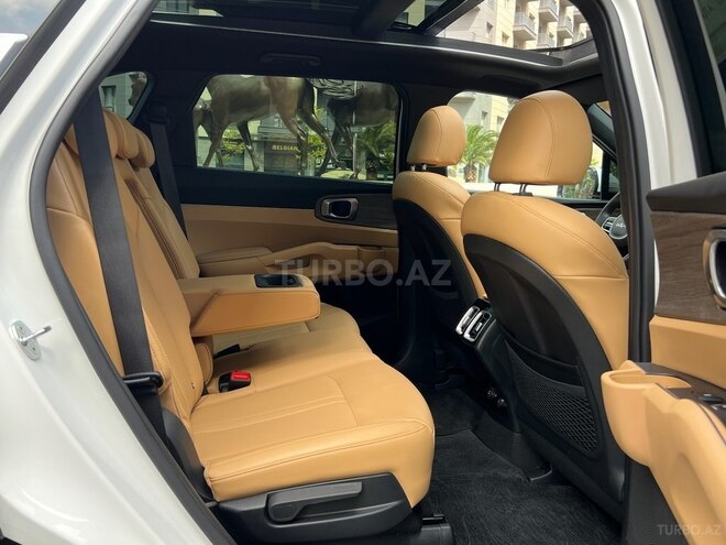 Kia Sorento-10