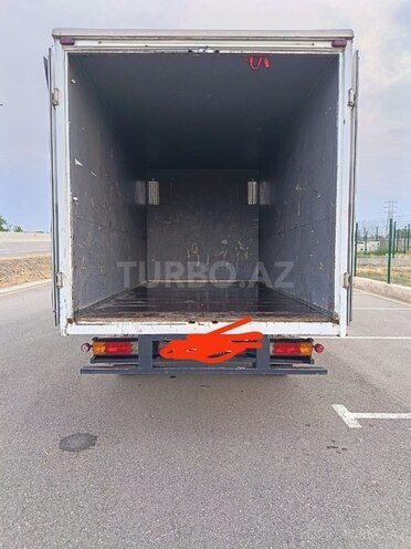 Ford Transit-7