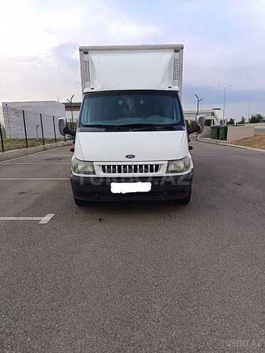 Ford Transit-8