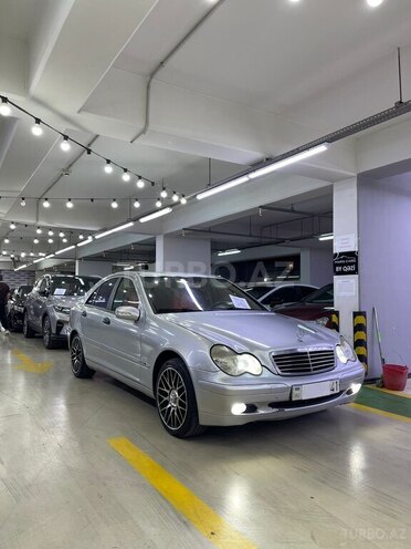 Mercedes C 180-4