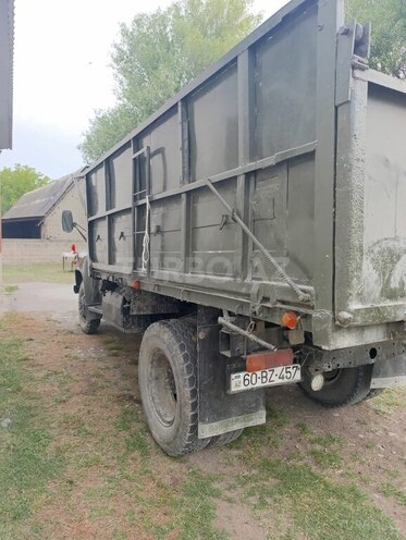 GAZ 53-6